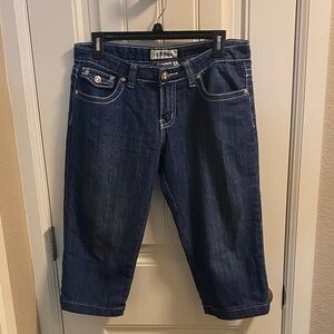 BB Jeans juniors size 11 stretch blue denim capri rhinestone bling capris